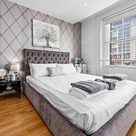 3 Bedroom Apartment In Haymarket Central London Sleep 10 Hy2 Exterior photo