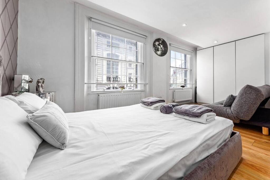 3 Bedroom Apartment In Haymarket Central London Sleep 10 Hy2 Exterior photo