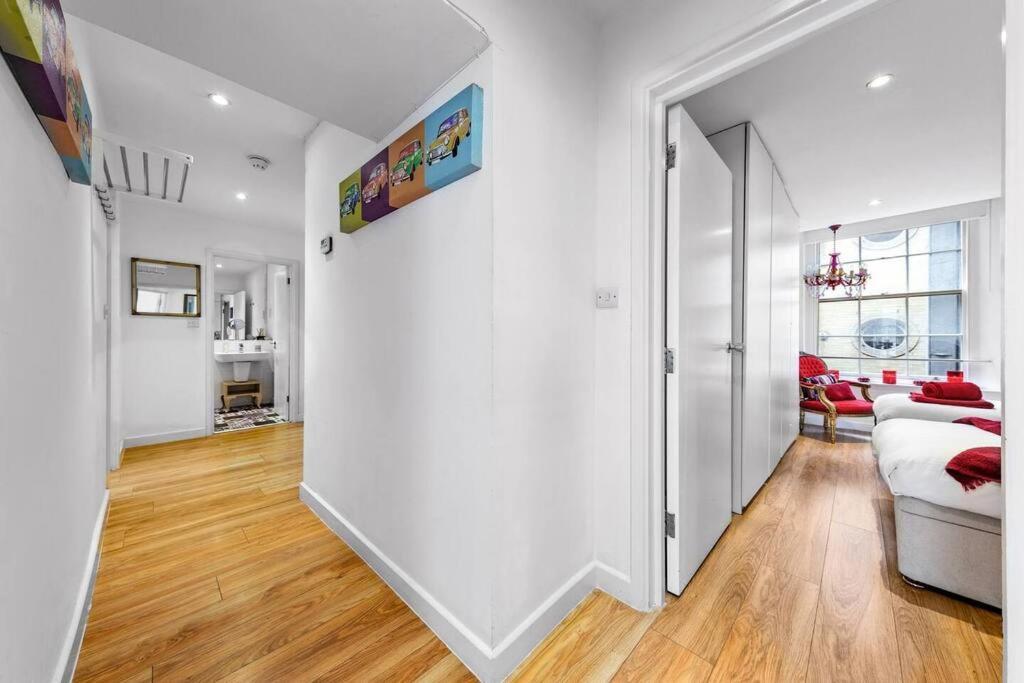 3 Bedroom Apartment In Haymarket Central London Sleep 10 Hy2 Exterior photo